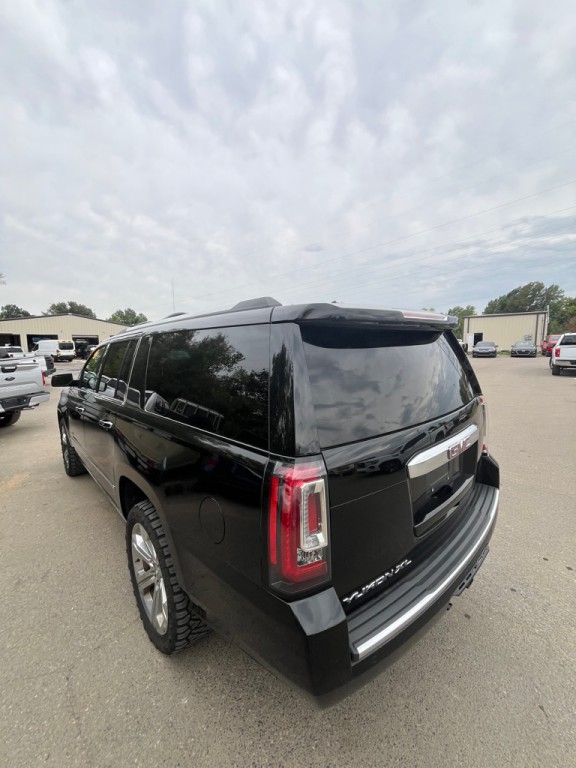 2018 GMC Yukon Image 6