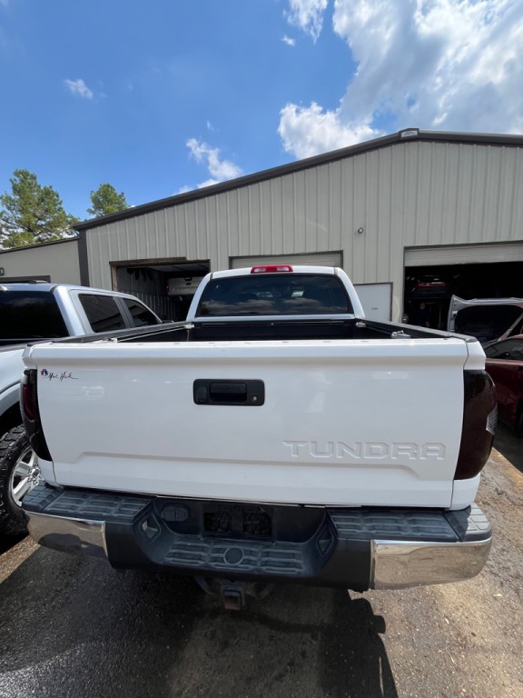 2014 Toyota Tundra Image 5