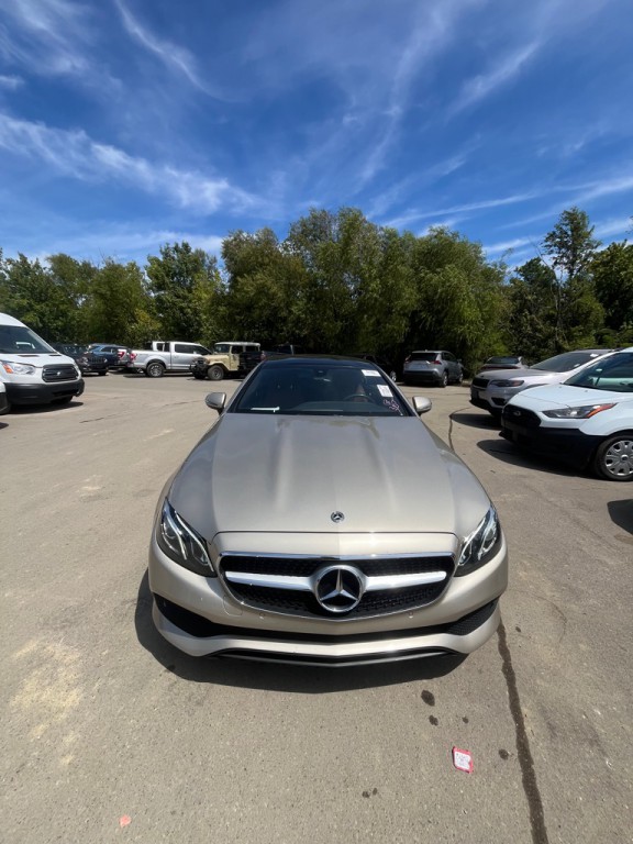 2018 Mercedes-Benz E-Class Image 1