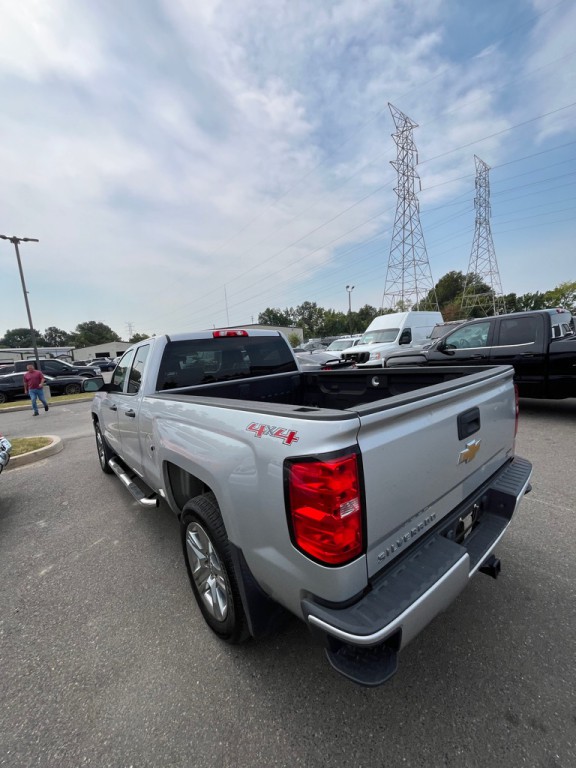 2017 Chevrolet Silverado 1500 Image 9