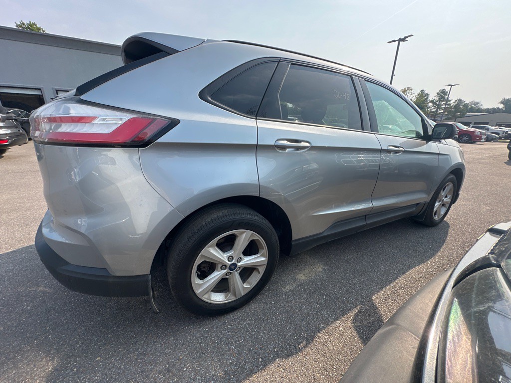 2020 Ford Edge Image 4