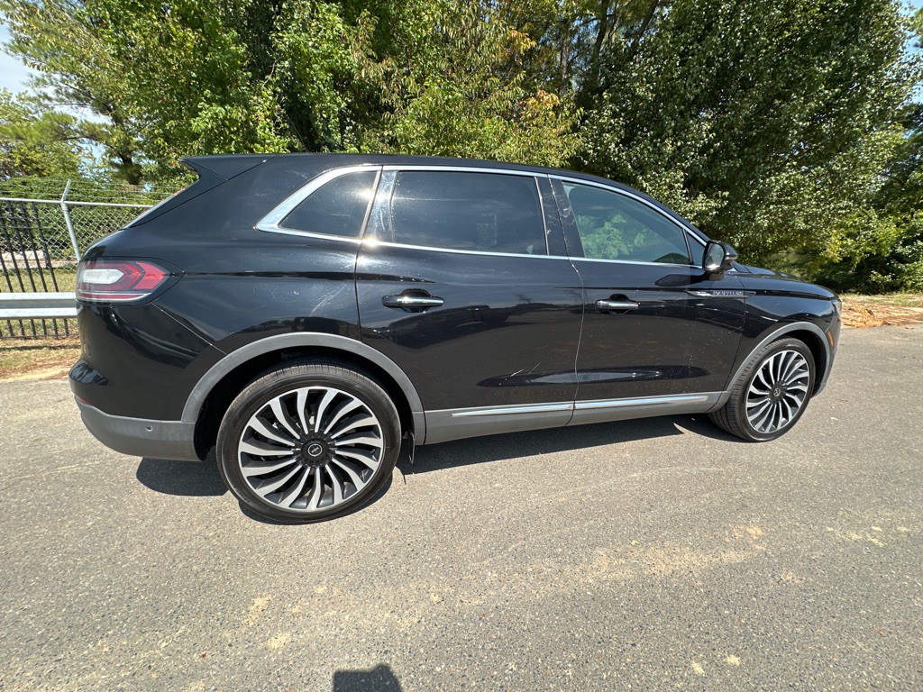 2019 Lincoln Nautilus Image 4