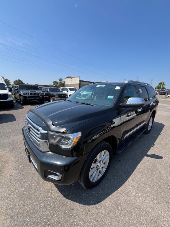 2018 Toyota Sequoia Image 5