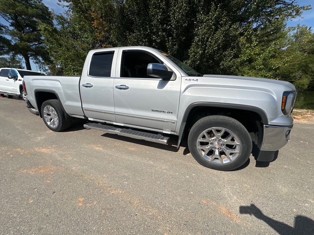 2017 GMC Sierra Image 3