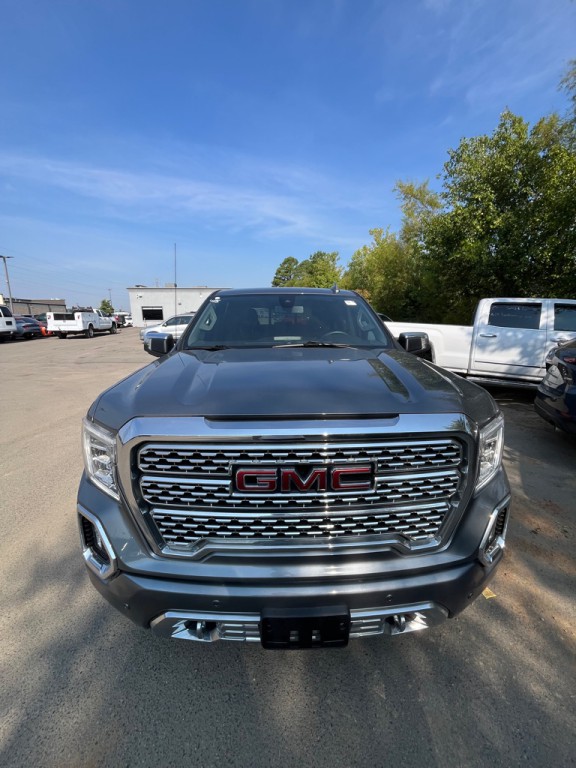 2022 GMC Sierra Image 1