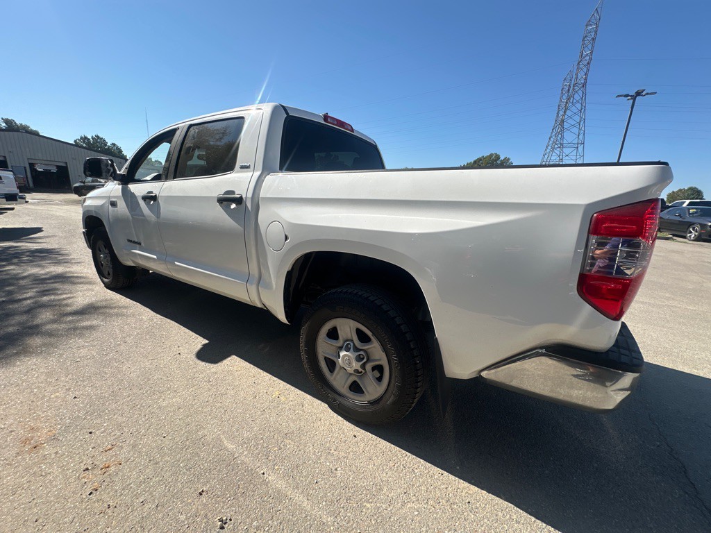 2021 Toyota Tundra Image 6