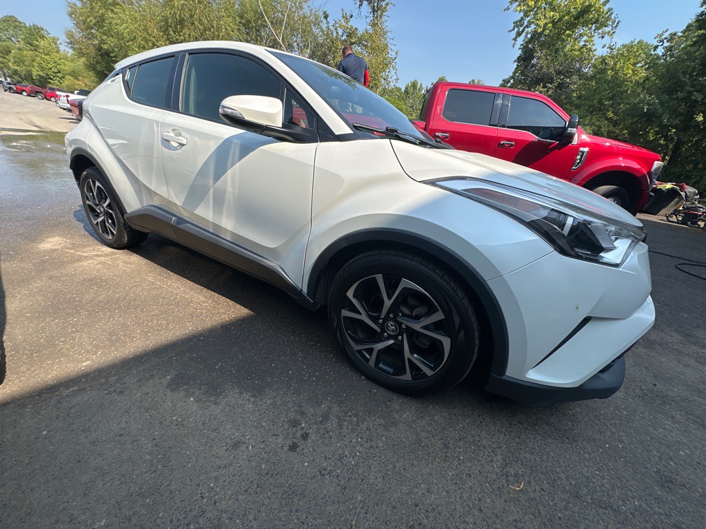 2019 Toyota C-HR Image 3