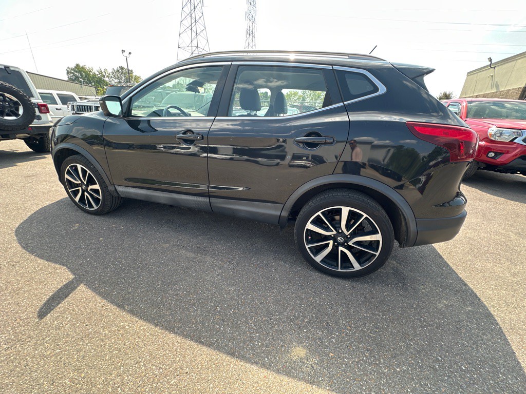2017 Nissan Rogue Image 6