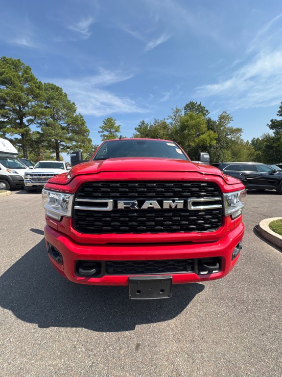 2024 RAM 2500 Image 2