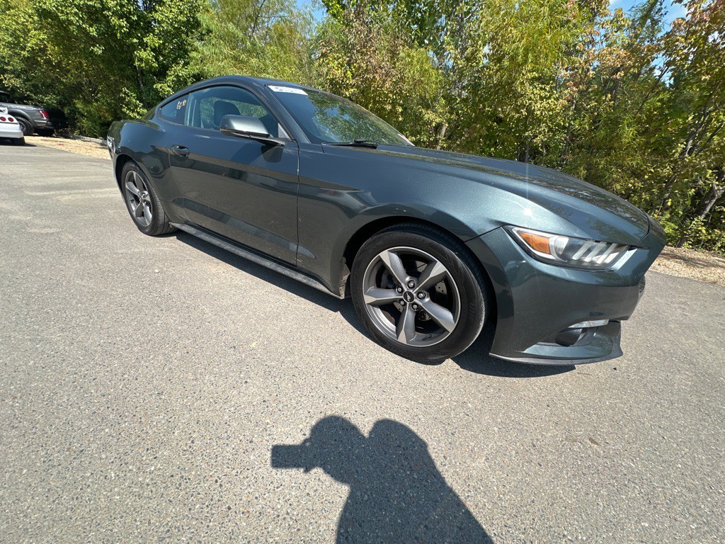 2016 Ford Mustang Image 3