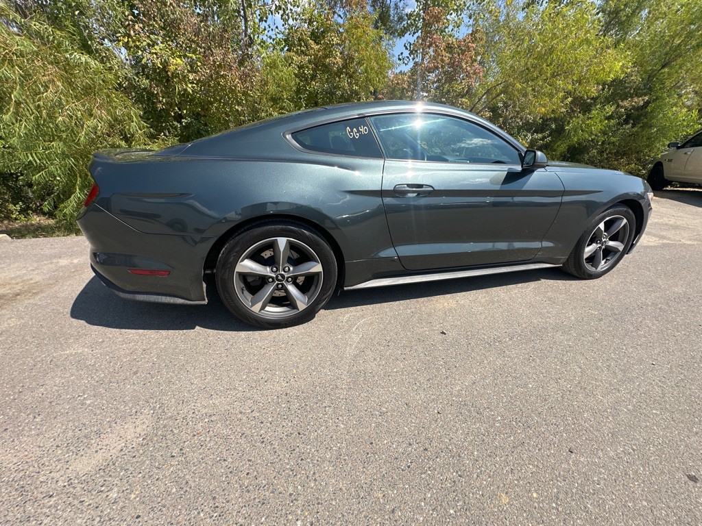 2016 Ford Mustang Image 4