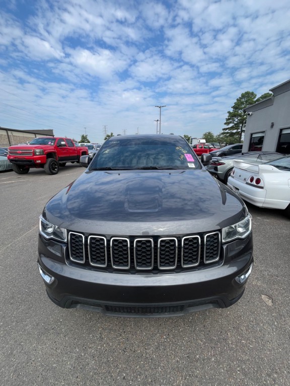 2020 Jeep Grand Cherokee Image 1