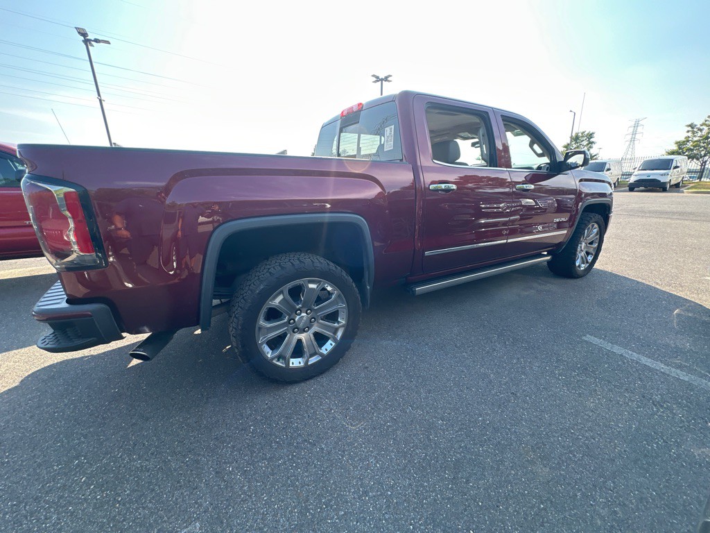 2016 GMC Sierra Image 4