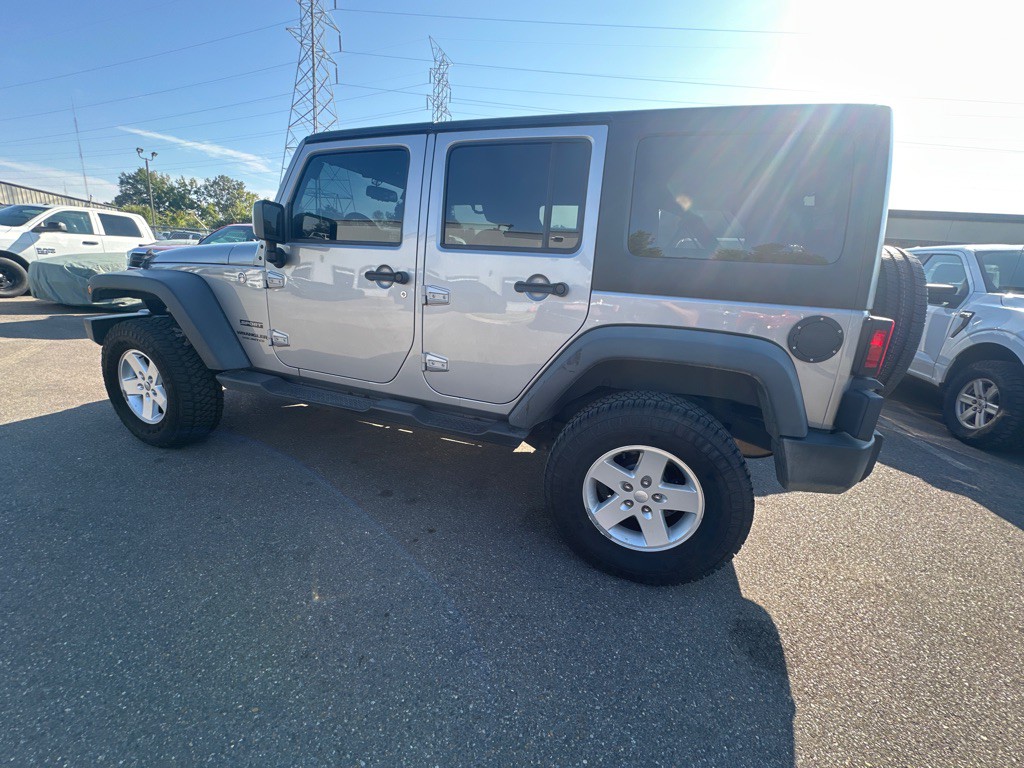 2017 Jeep Wrangler Unlimited Image 6