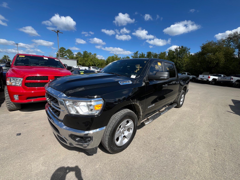 2023 RAM 1500 Image 2