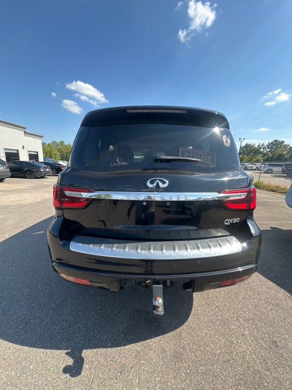 2018 INFINITI QX80 Image 5
