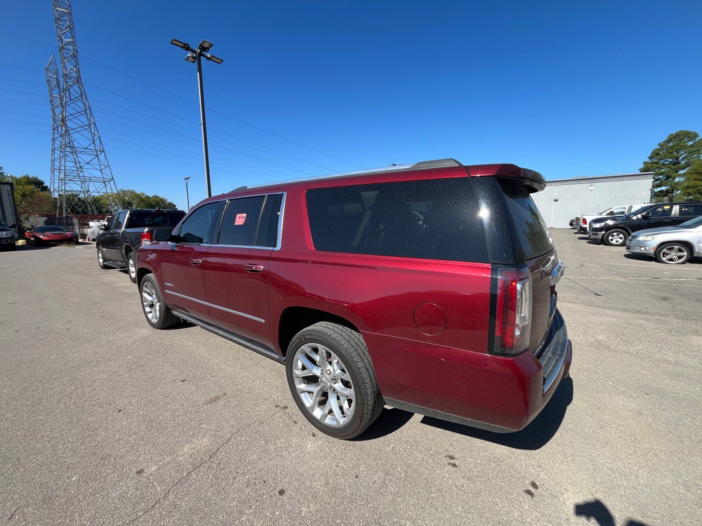 2017 GMC Yukon Image 5
