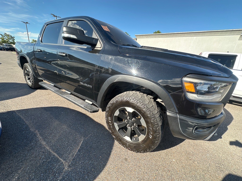 2022 RAM 1500 Image 3