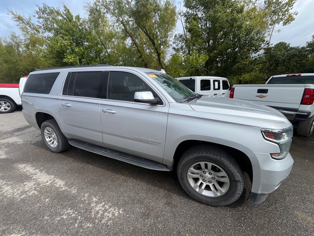 2019 Chevrolet Suburban Image 1