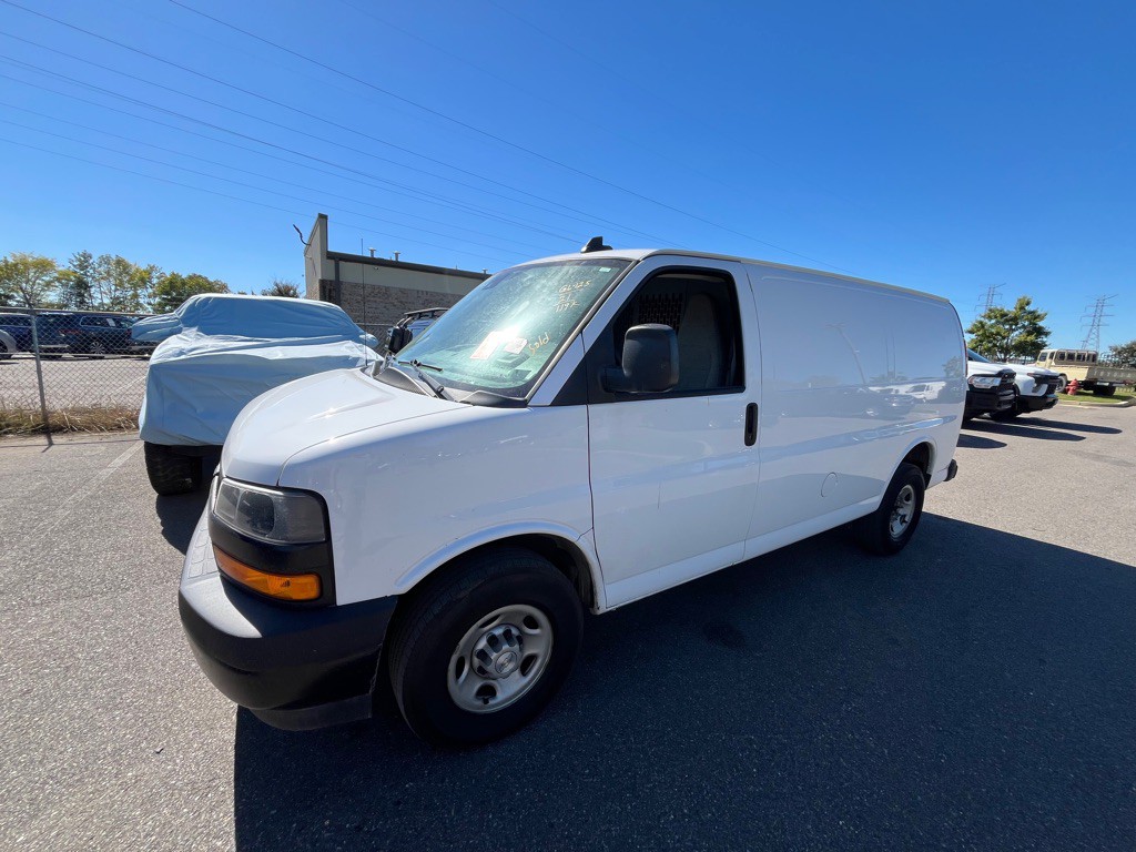 2021 Chevrolet Express Image 4