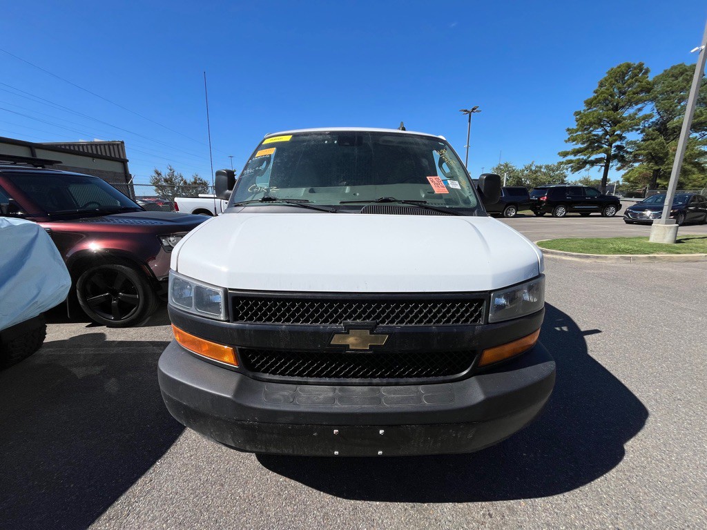 2021 Chevrolet Express Image 5