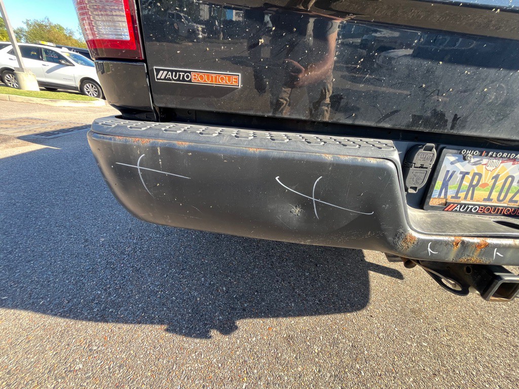2017 RAM 1500 Image 2