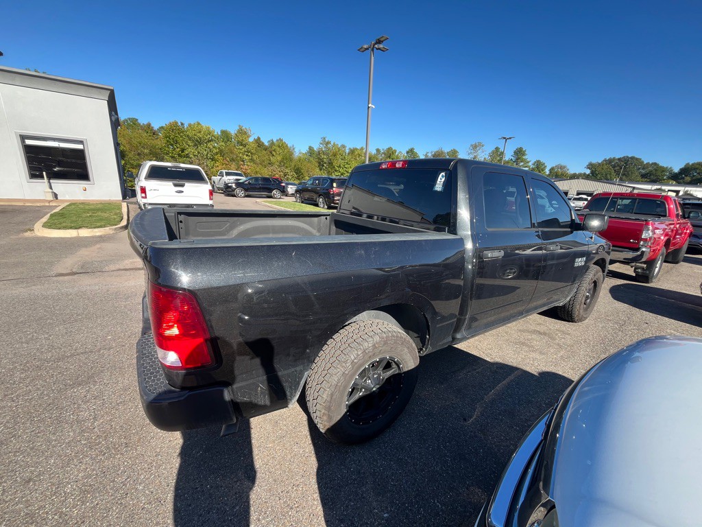 2017 RAM 1500 Image 5