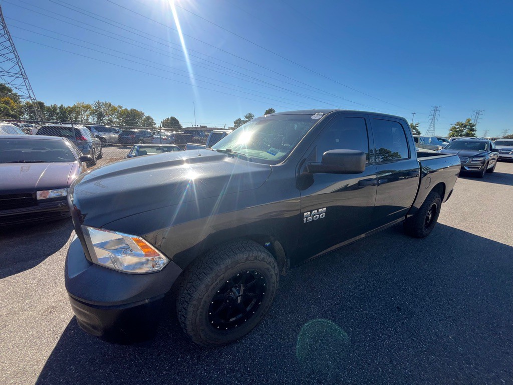 2017 RAM 1500 Image 9