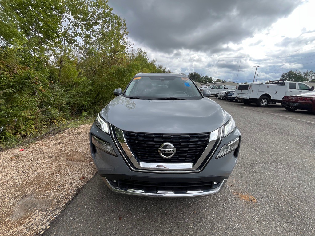 2021 Nissan Rogue Image 2