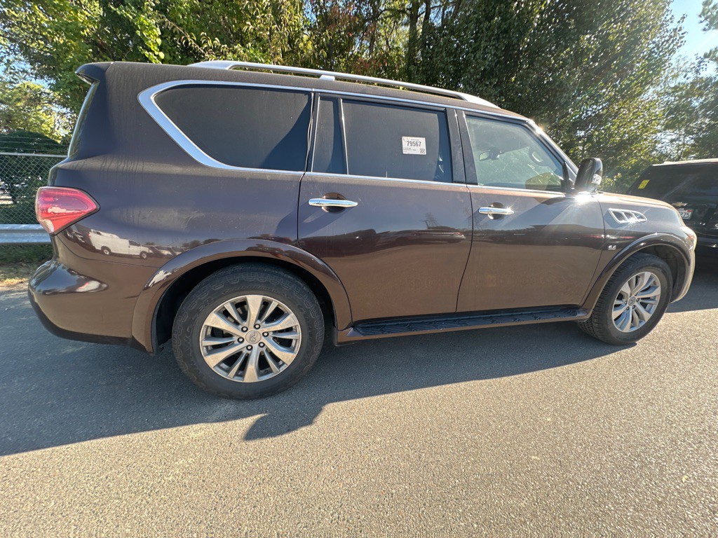 2017 INFINITI QX80 Image 4
