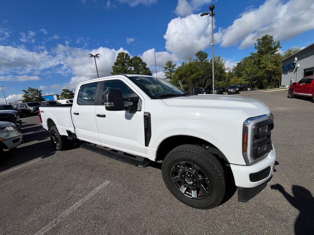 2024 Ford F-250 Image 4