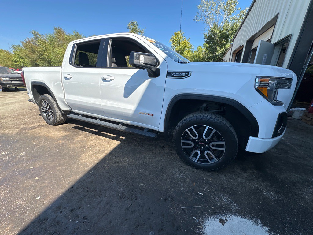 2021 GMC Sierra Image 3