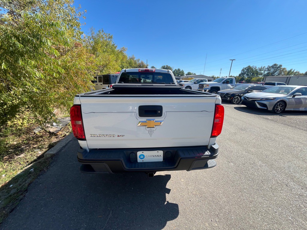 2017 Chevrolet Colorado Image 2