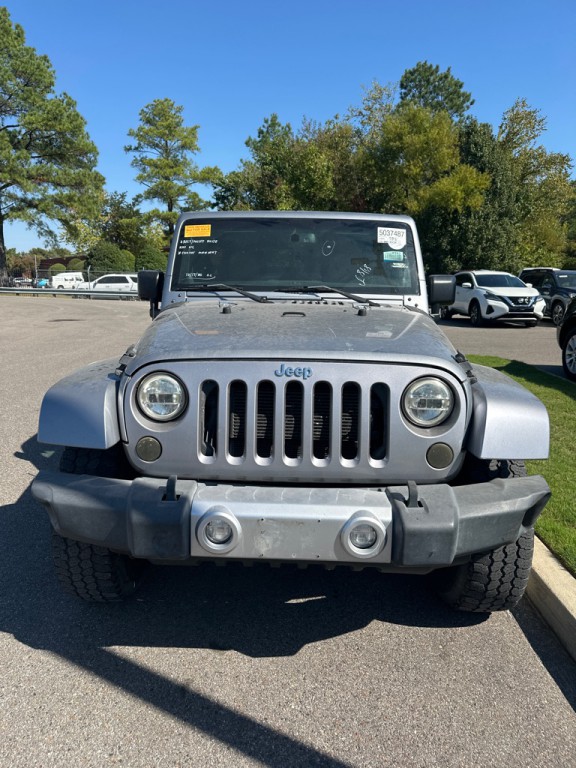 2014 Jeep Wrangler Unlimited Image 2