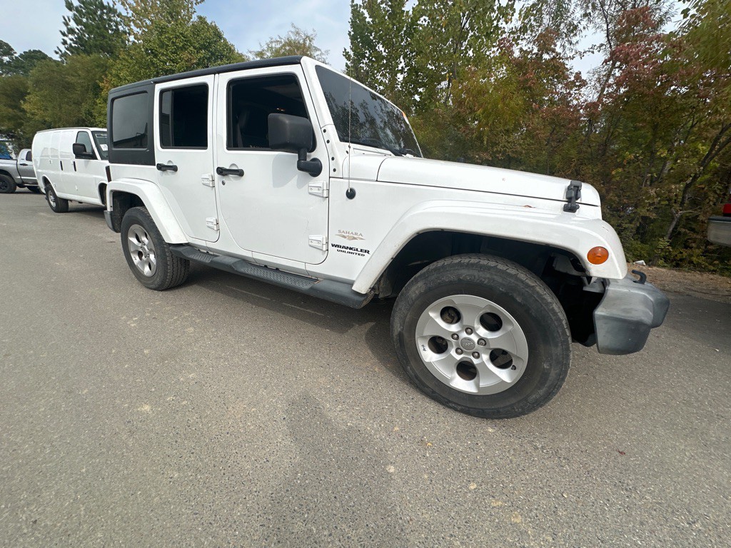 2013 Jeep Wrangler Unlimited Image 3
