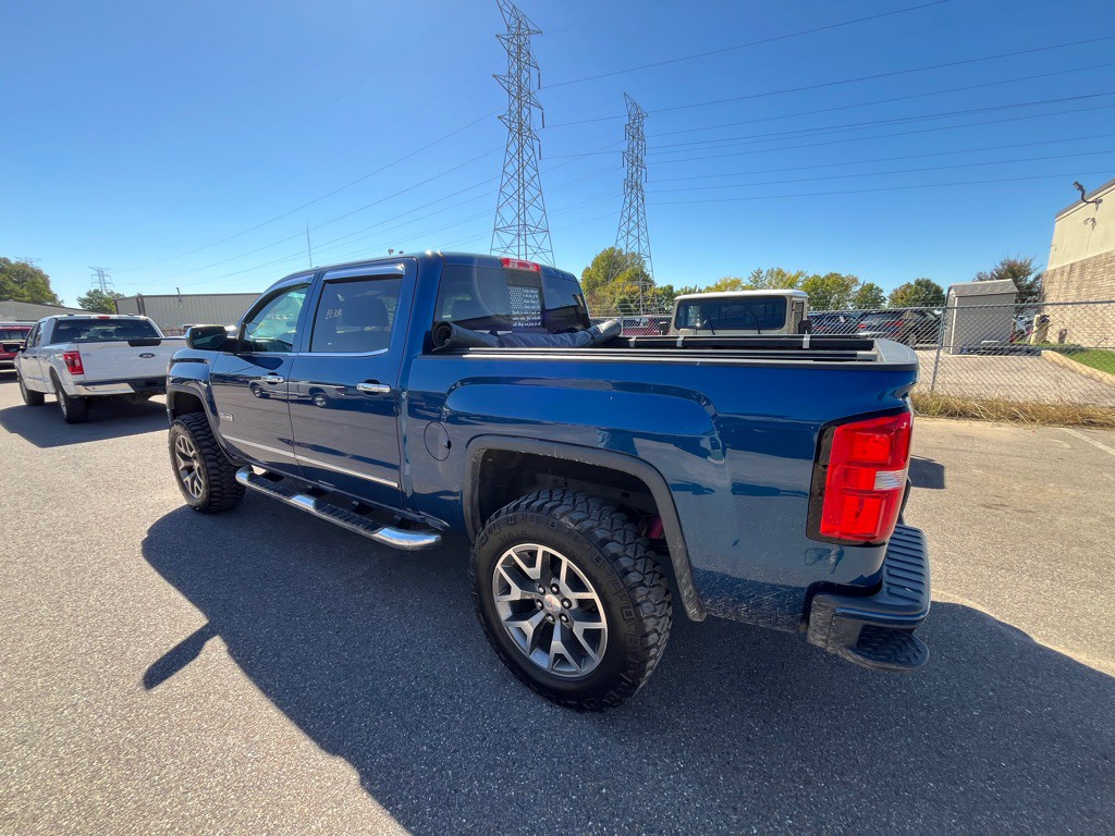 2015 GMC Sierra Image 4