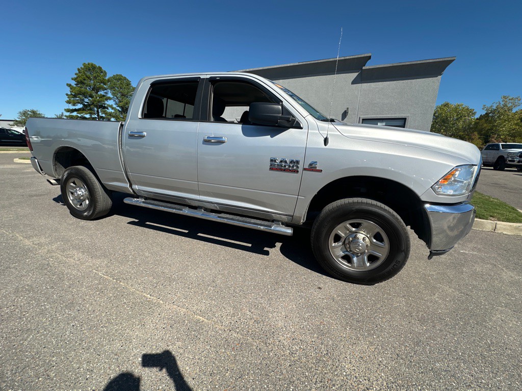 2018 RAM 2500 Image 3