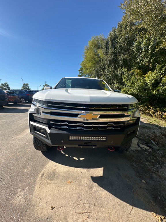 2019 Chevrolet Silverado 1500 Image 2