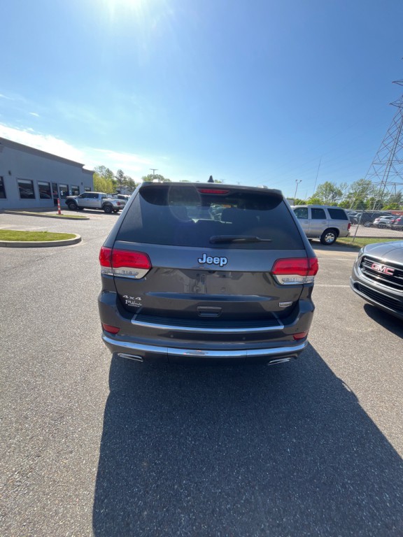 2020 Jeep Grand Cherokee Image 4