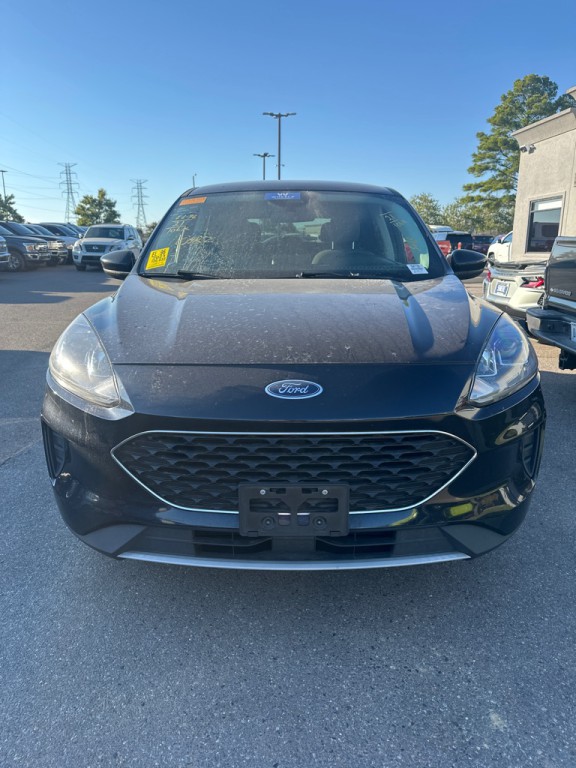 2021 Ford Escape Image 2