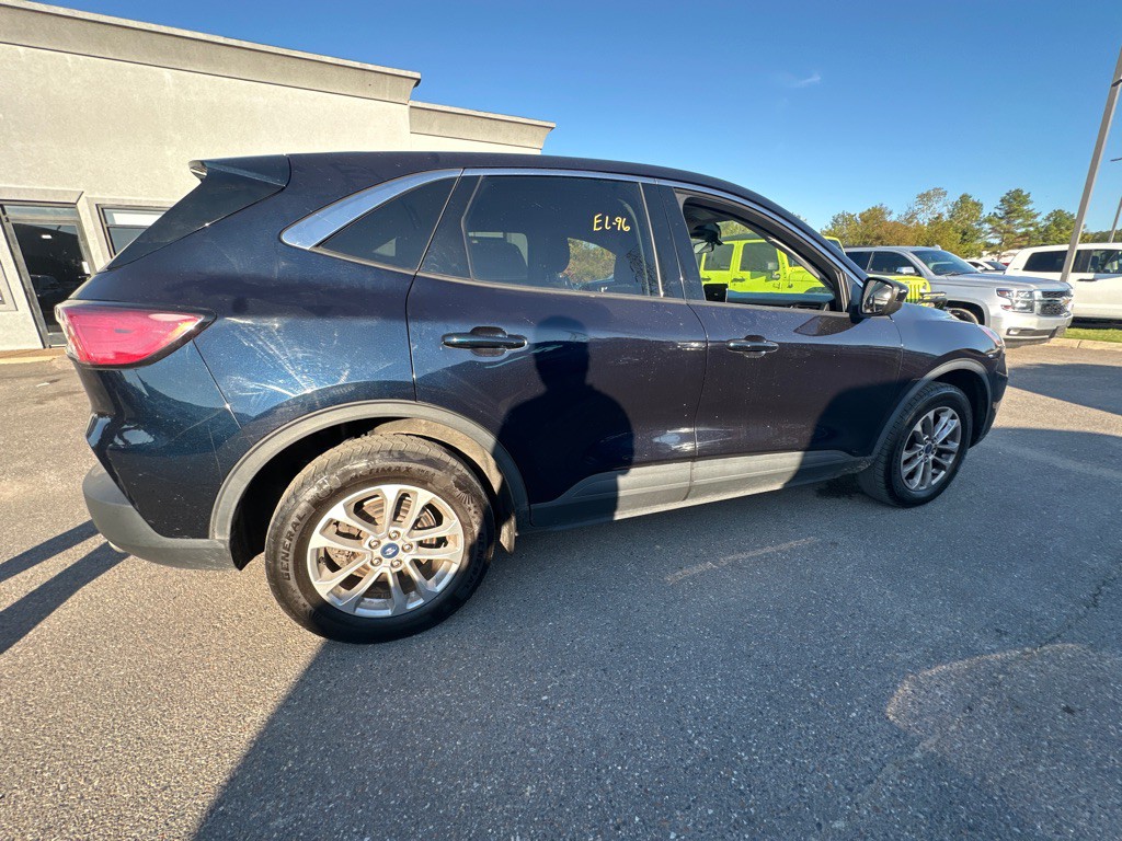 2021 Ford Escape Image 4