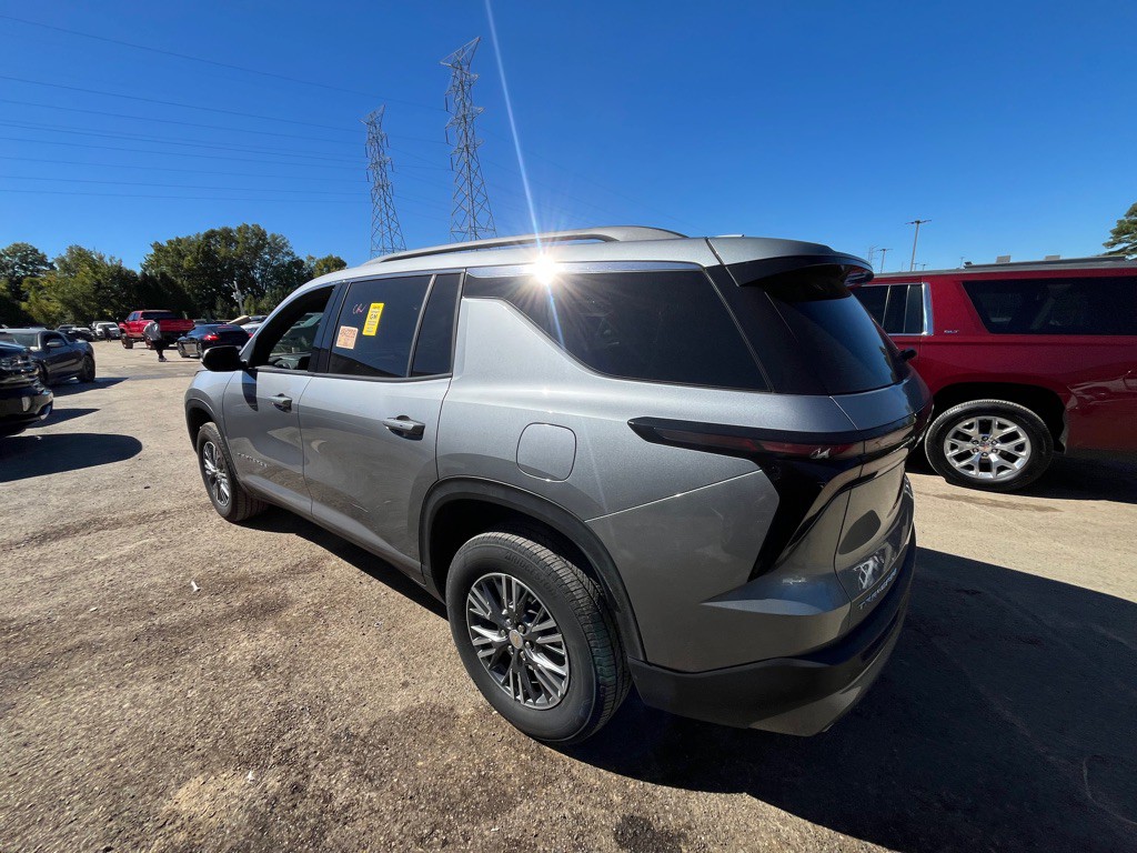 2025 Chevrolet Traverse Image 5