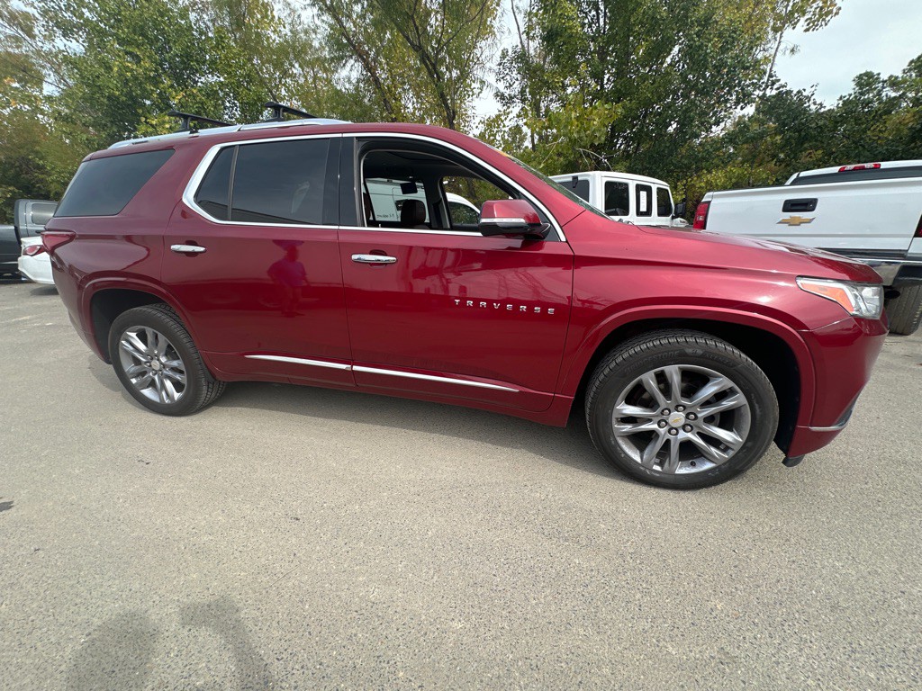 2018 Chevrolet Traverse Image 3