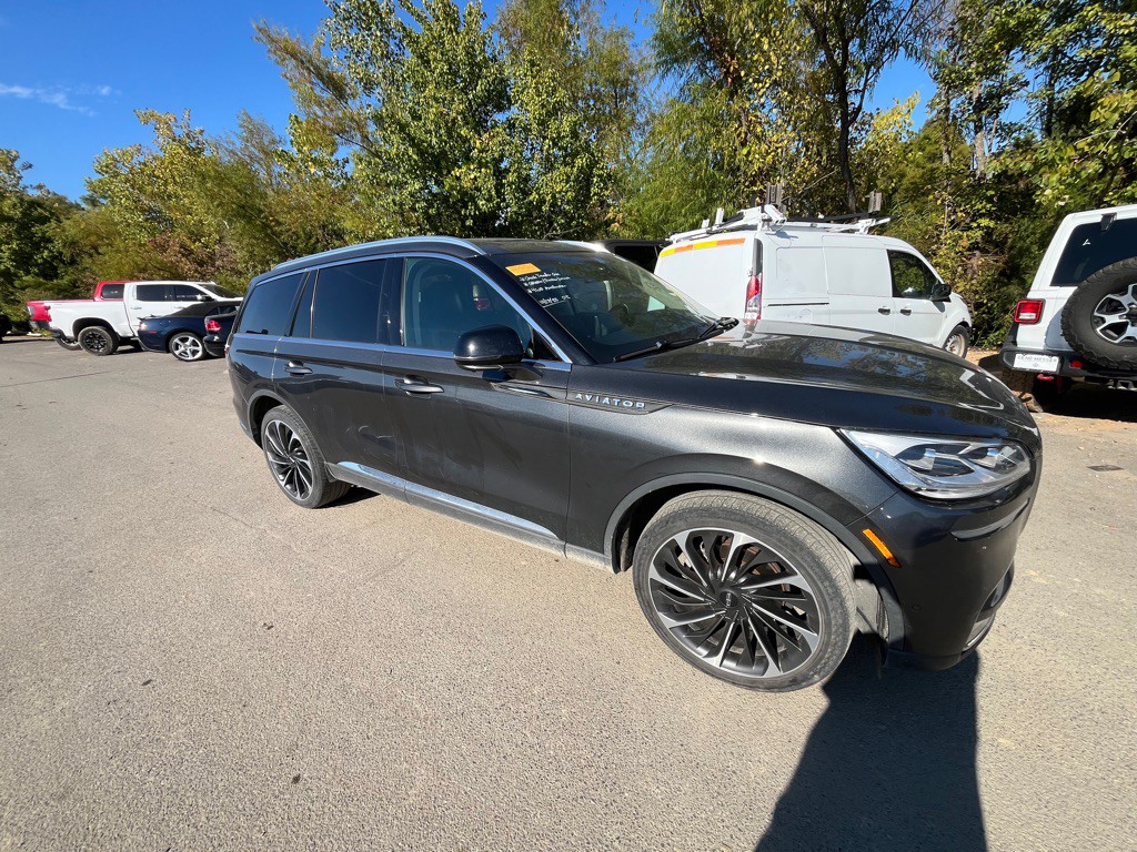 2020 Lincoln Aviator Image 4