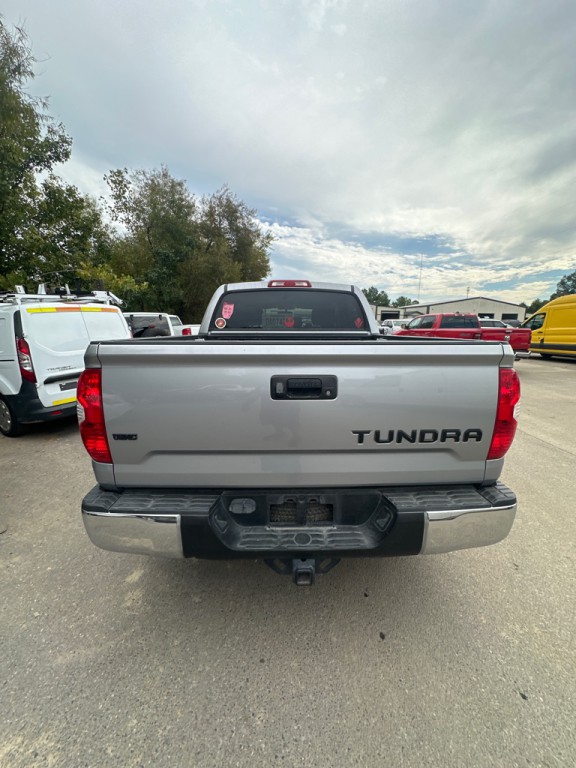 2017 Toyota Tundra Image 5