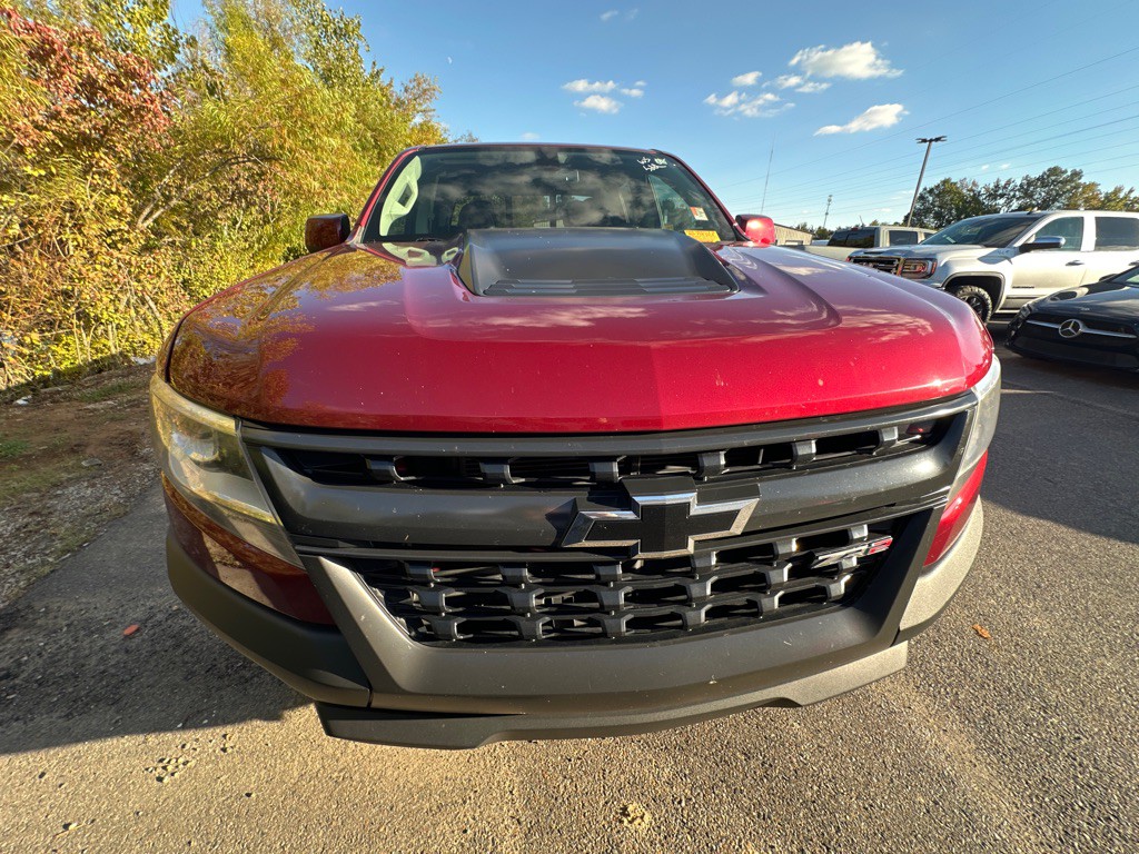 2020 Chevrolet Colorado Image 2