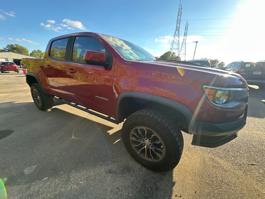 2020 Chevrolet Colorado Image 3