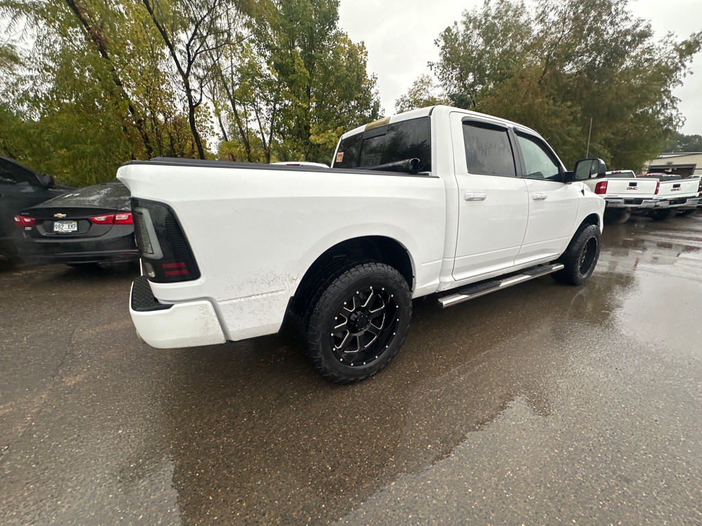 2014 RAM 1500 Image 4