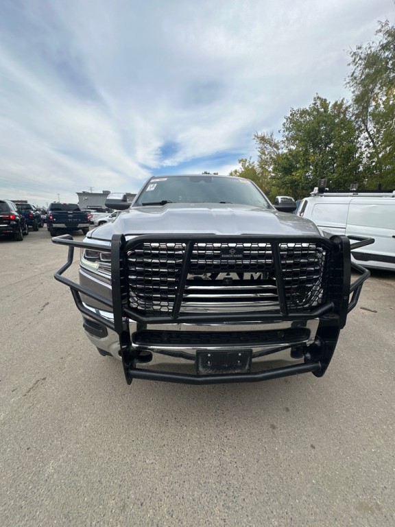 2024 RAM 1500 Image 2