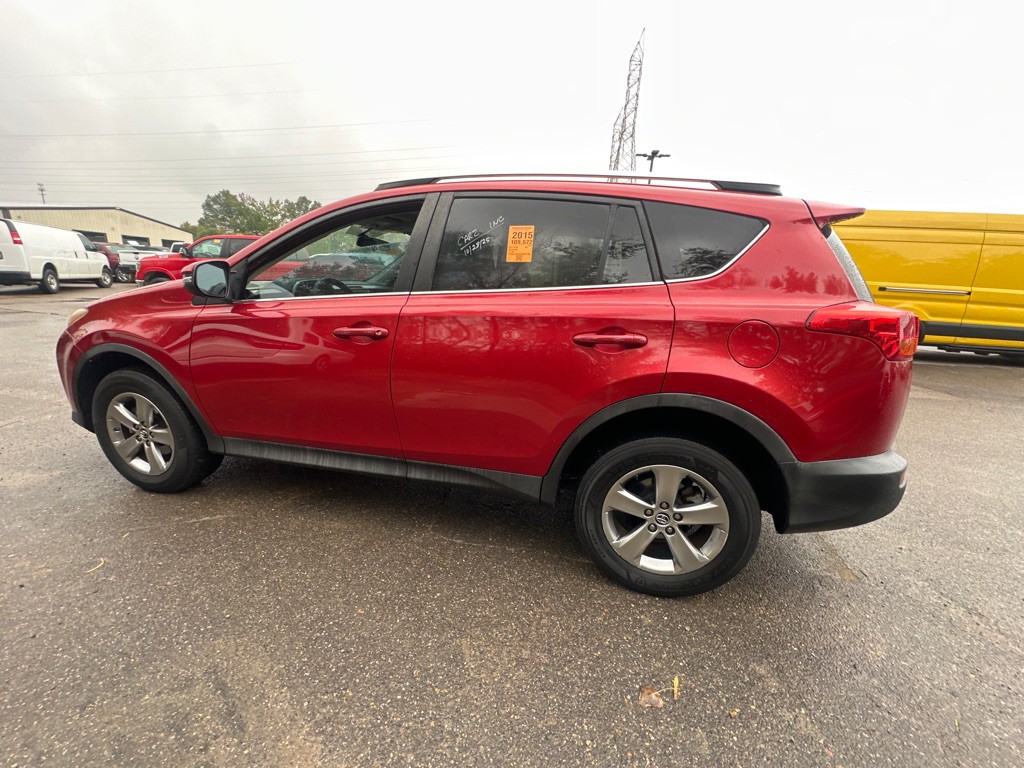 2015 Toyota Rav4 Image 6